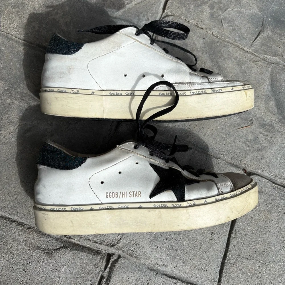 Golden Goose Sneakers with Black Star Accent - Picture 3 of 10